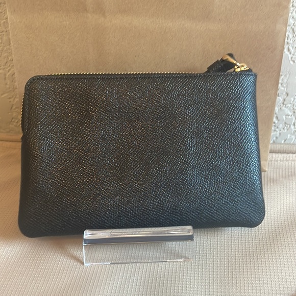 Women’s Coach Black Wristlet - Picture 4 of 7